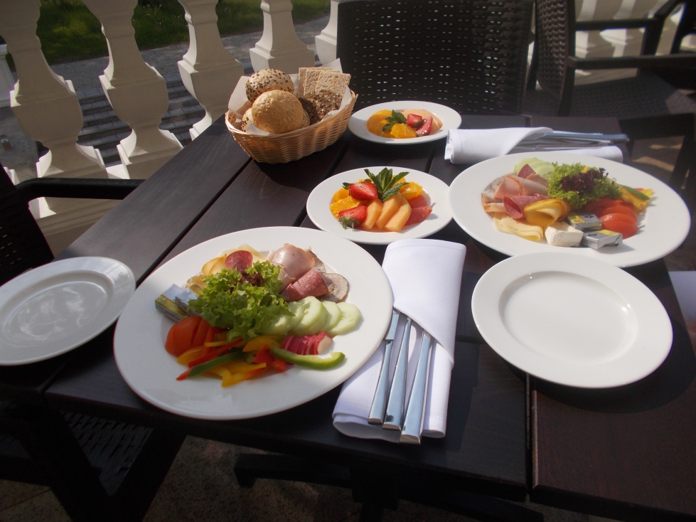 Poranne śniadanie w  Pałacu Alexandrinum **** zdj. Latek Hotels